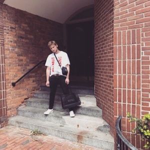 Meet your Posher, Ian